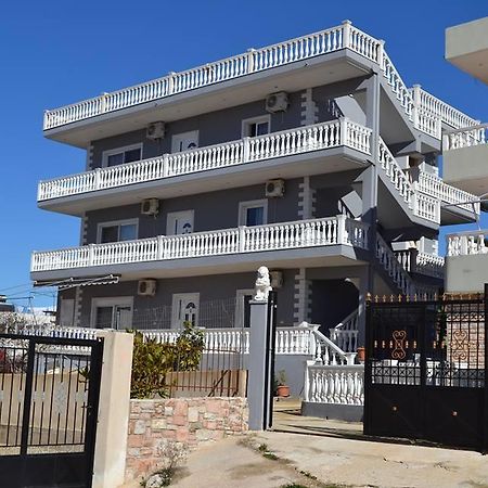 John Apartments Ksamil Esterno foto