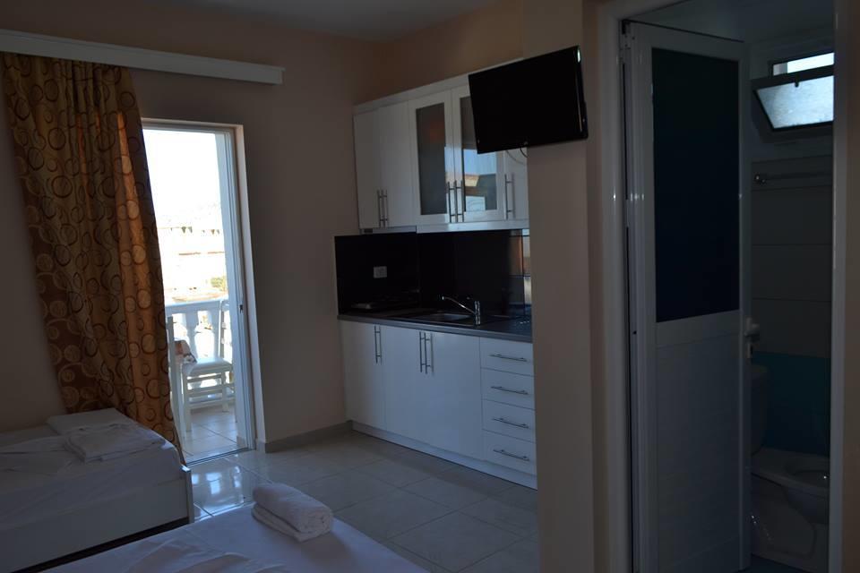 John Apartments Ksamil Esterno foto