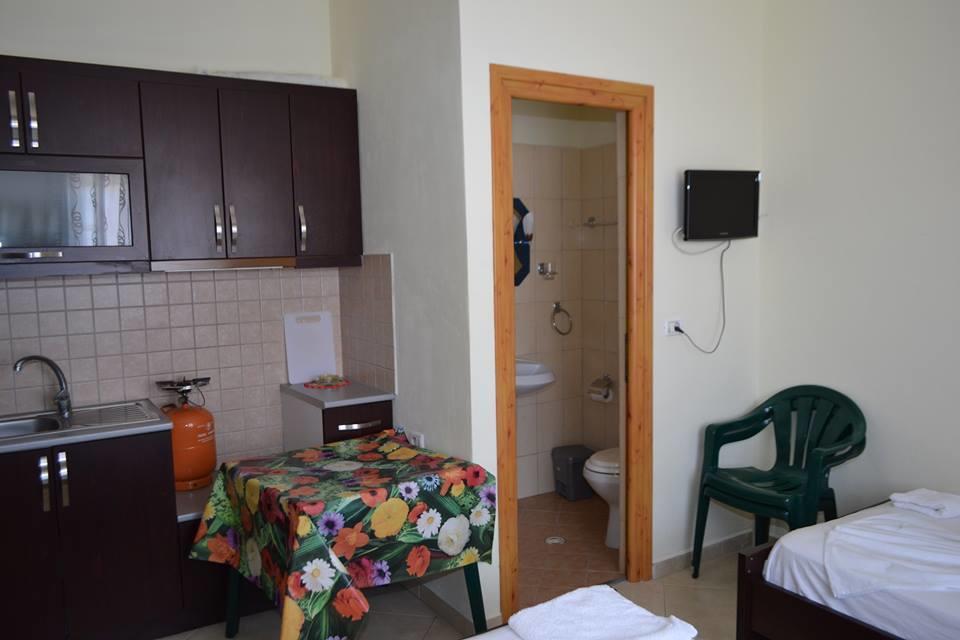 John Apartments Ksamil Esterno foto